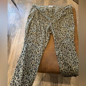 Royalty For Me mid rise relaxed fit jeans